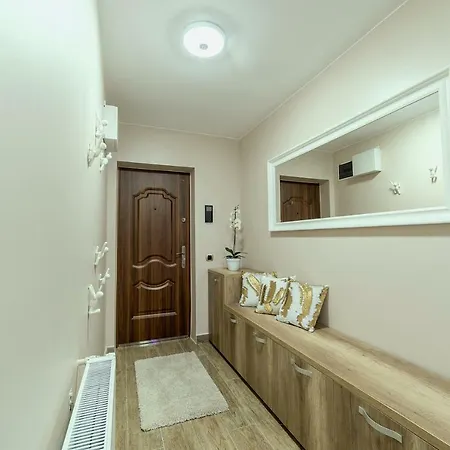 Chic By Landev דירה