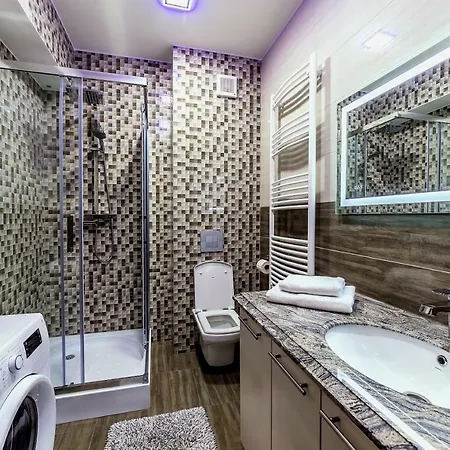 Chic By Landev * Brașov