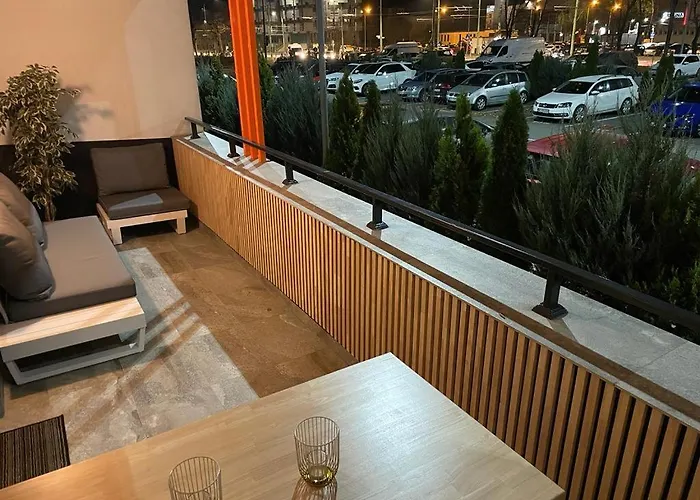 Chic By Landev * Brasov