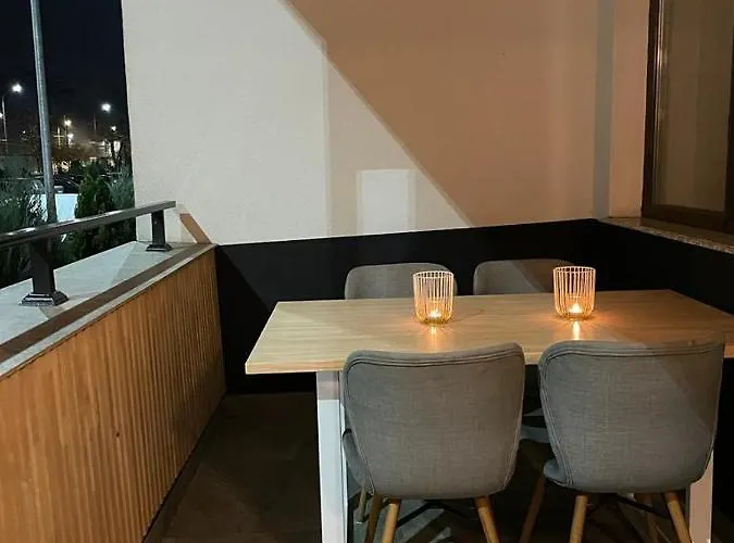 Apartment Chic By Landev *